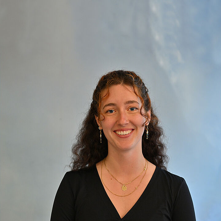 Marjolaine Donnier obtient son certificat supérieur de piano au Conservatoire de Lausanne avec les félicitations du jury.