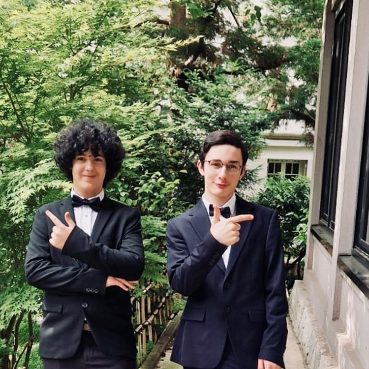 Alexandre Resende remporte deux prix lors du Concours International de piano CIP à Paris.