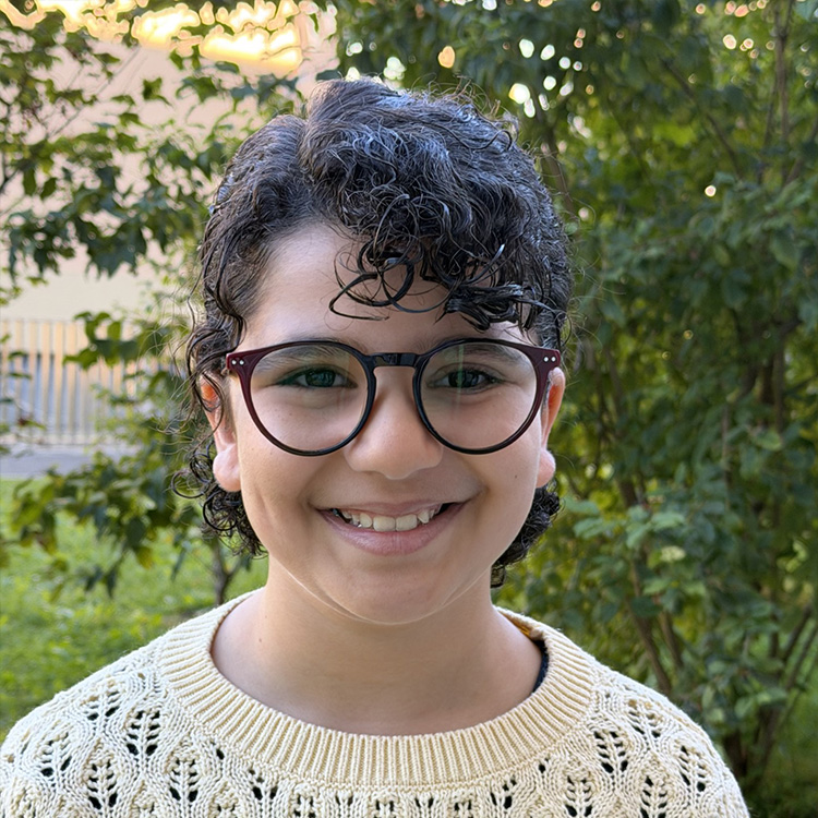 Fattouma Raissouni lauréate d’un concours national de piano au Maroc Elève de piano du Conservatoire de Lausanne, Fattouma Raissouni a remporté cet été le Concours national de piano du Maroc dans sa catégorie.